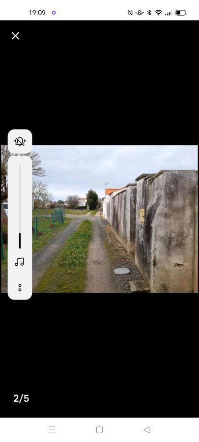 Maisonnee Avec Une Chambre Saint-Michel-en-l'Herm Bagian luar foto