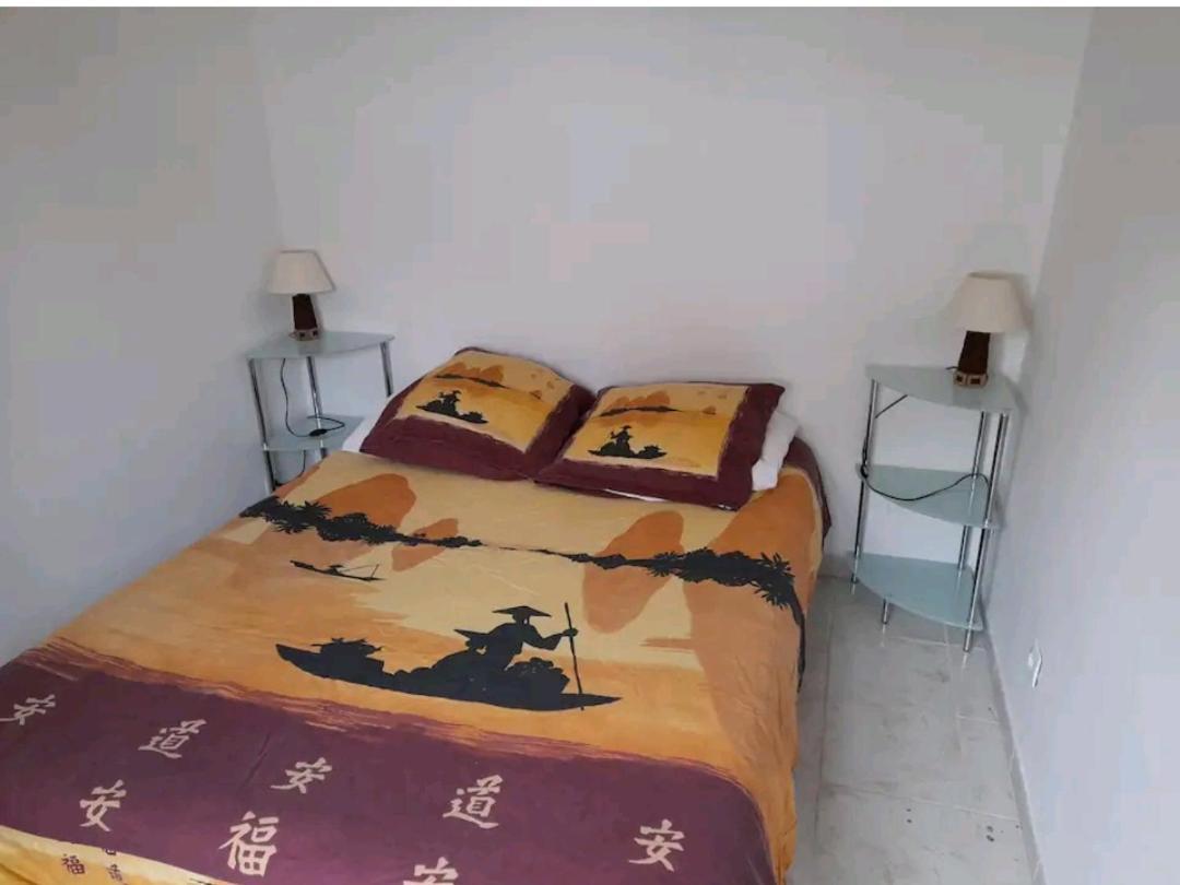 Maisonnee Avec Une Chambre Saint-Michel-en-l'Herm Bagian luar foto